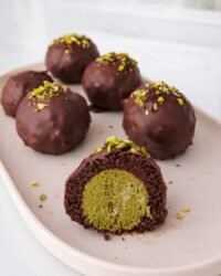 Chocolate Dubai Cake-pops